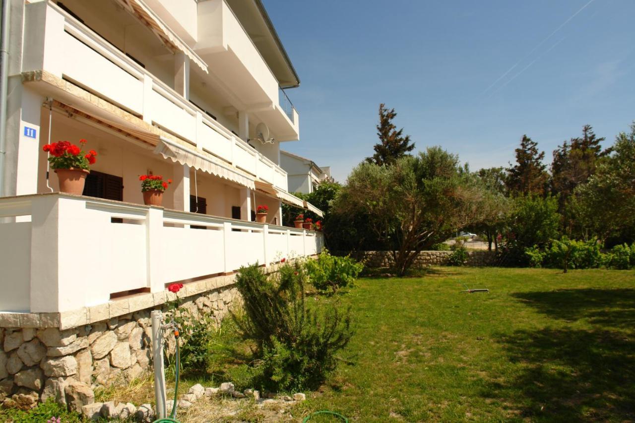 Apartment Pag 13060A Pag Town Esterno foto