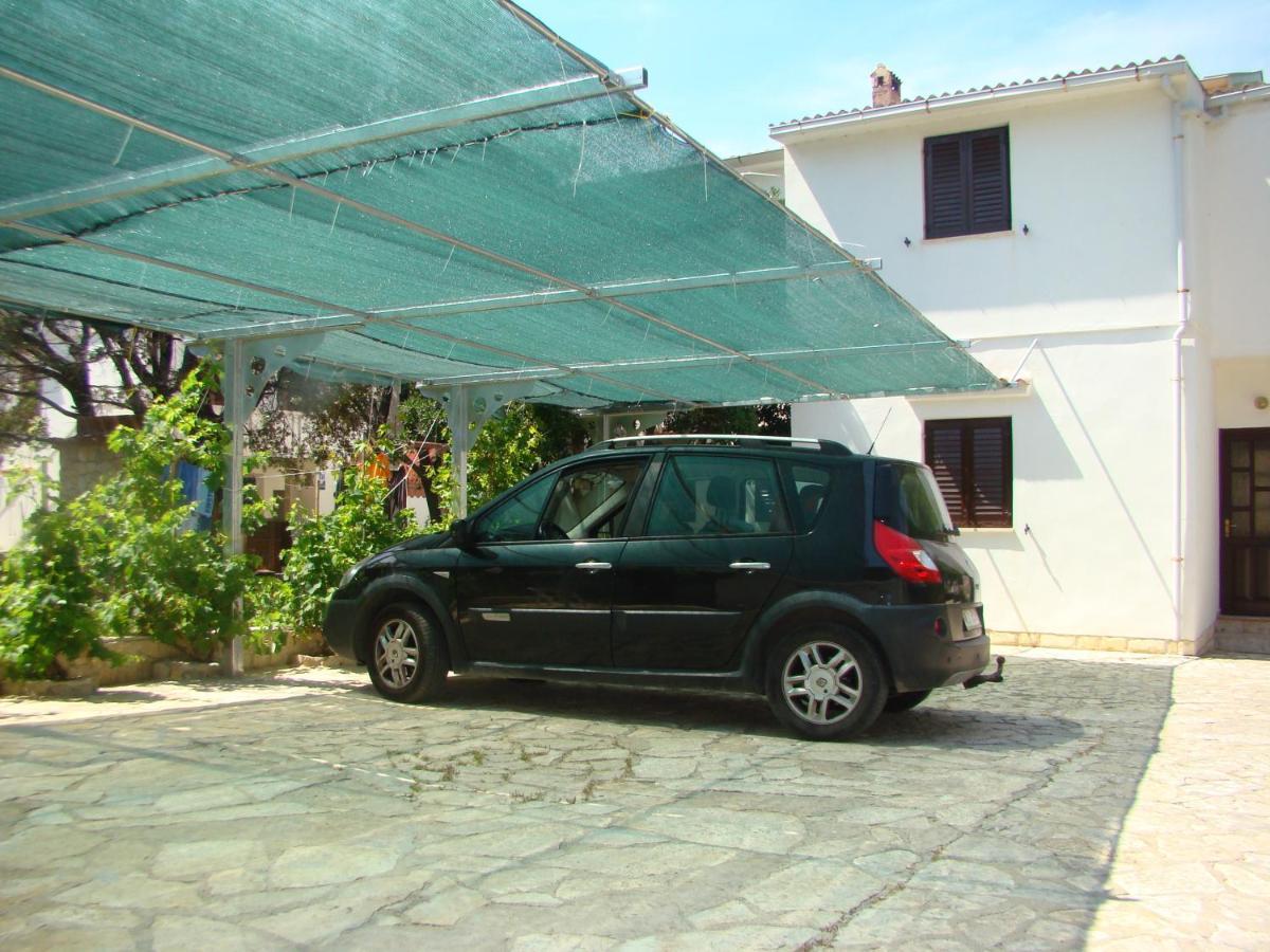 Apartment Pag 13060A Pag Town Esterno foto