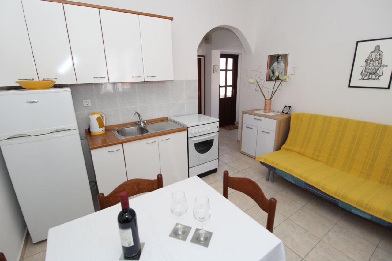 Apartment Pag 13060A Pag Town Esterno foto